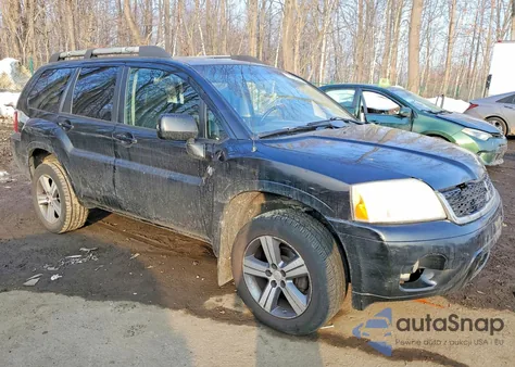 2010 Mitsubishi Endeavor Se z USA, uszkodzony, nr VIN 4A4JN3AS8AE005273
